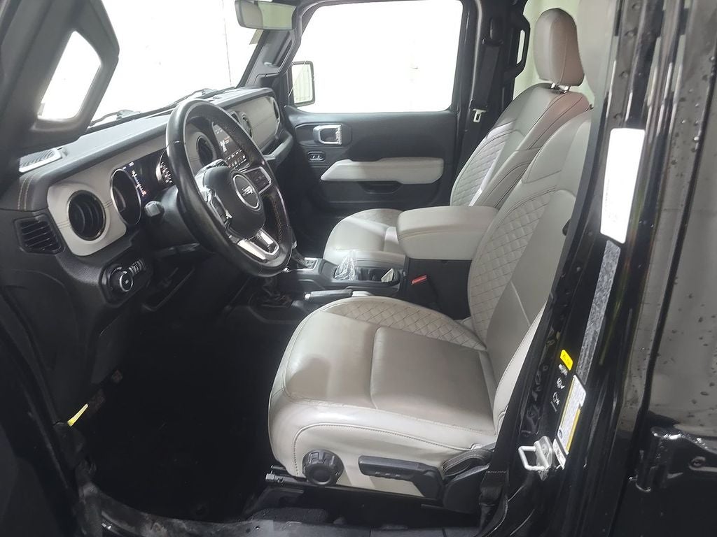 2022 Jeep Wrangler Unlimited Sahara High Altitude