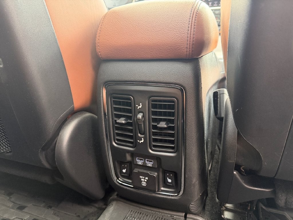 2021 Jeep Grand Cherokee Summit 4x4 w/Adaptive Cruise