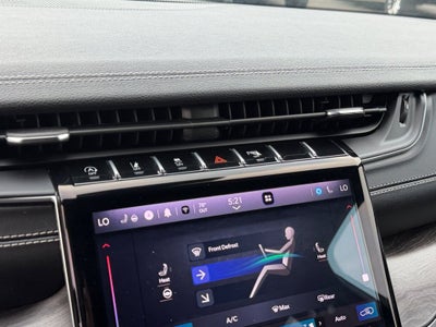 2024 Jeep Grand Cherokee Limited w/Dual-Pane Panoramic Roof