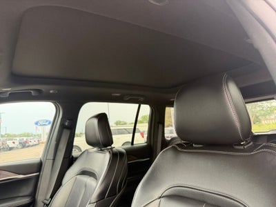 2024 Jeep Grand Cherokee Limited w/Dual-Pane Panoramic Roof