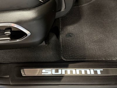 2024 Jeep Grand Cherokee L Summit Reserve w/Pro-Tech & Luxury Pkgs