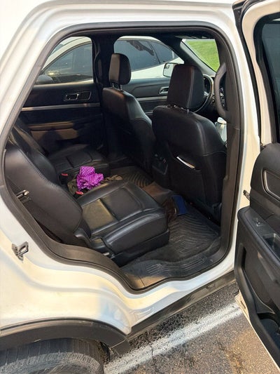 2018 Ford Explorer XLT w/Twin Panel Moon Roof
