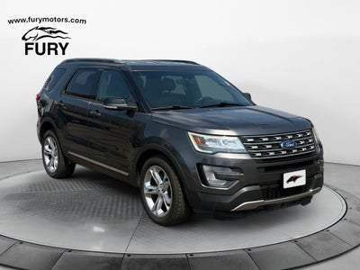 2017 Ford Explorer XLT w/Comfort & Tow Pkg