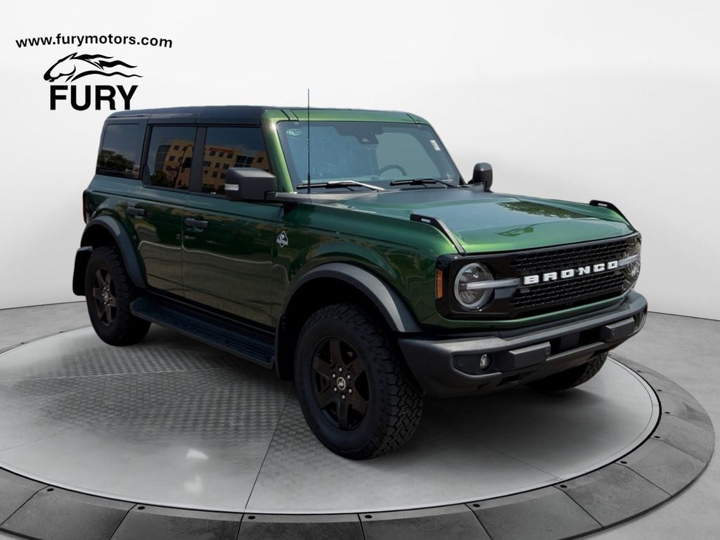 2025 Ford Bronco Outer Banks w/Black Appearance & Lux Pkgs