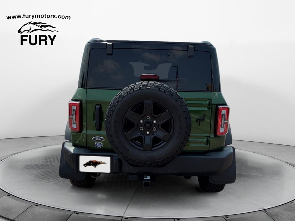 2025 Ford Bronco Outer Banks w/Black Appearance & Lux Pkgs