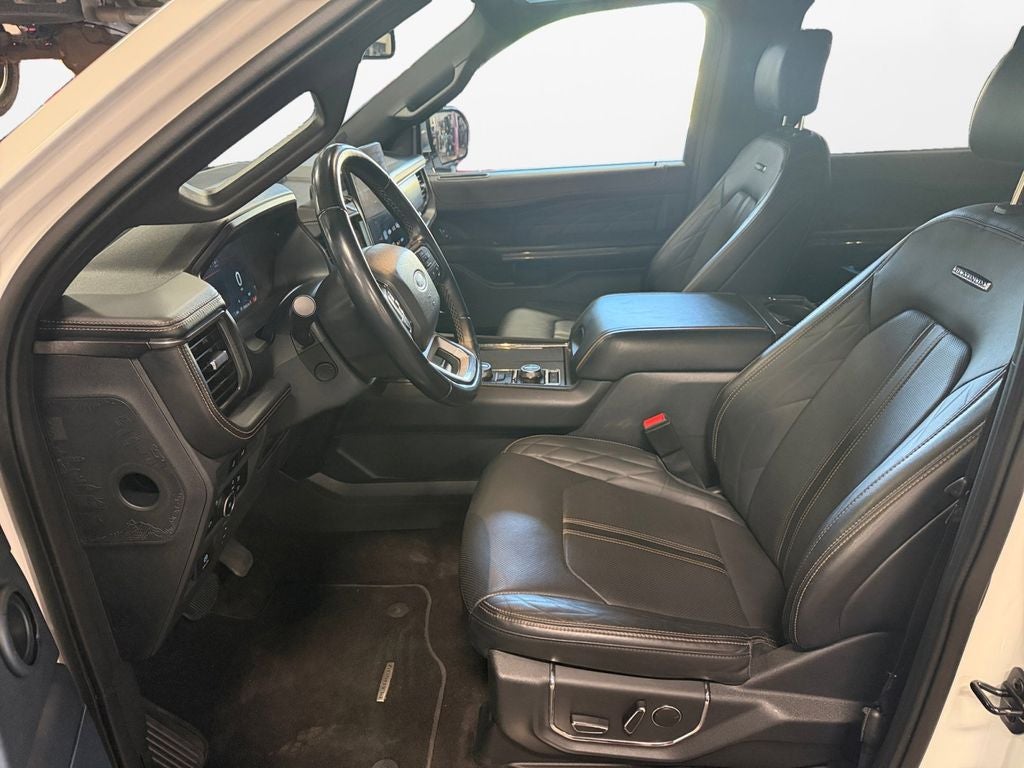 2023 Ford Expedition Max Platinum w/HD Trailer Tow Pkg