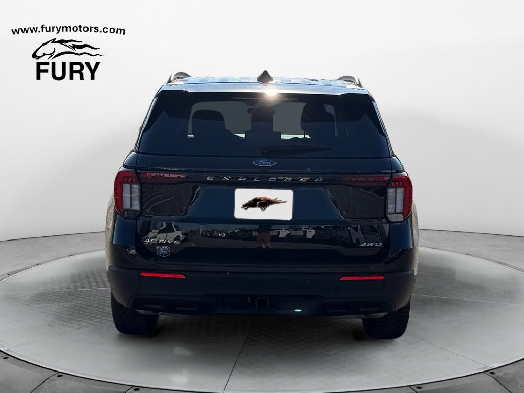 2025 Ford Explorer Active Gold Certified