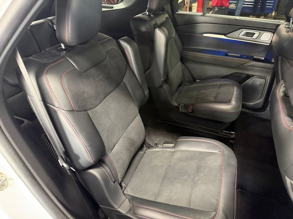 2025 Ford Explorer ST 4WD w/Bluecruise Equip