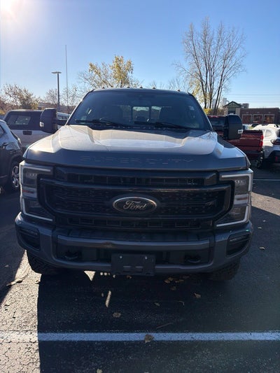 2021 Ford F-250SD Lariat w/Black Appearance & Tremor Off Road Pkgs