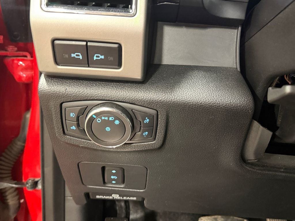 2021 Ford F-350SD Lariat w/FX4 Off Road & Snow Plow Prep Pkgs