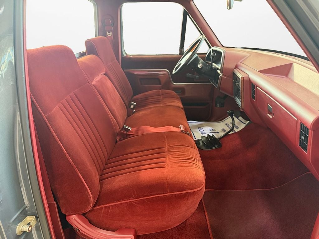 1987 Ford F-150 XLT Lariat Edition