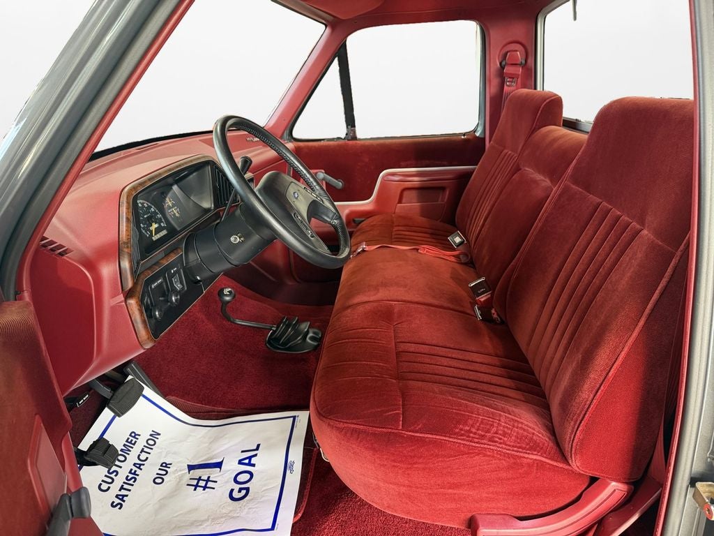 1987 Ford F-150 XLT Lariat Edition