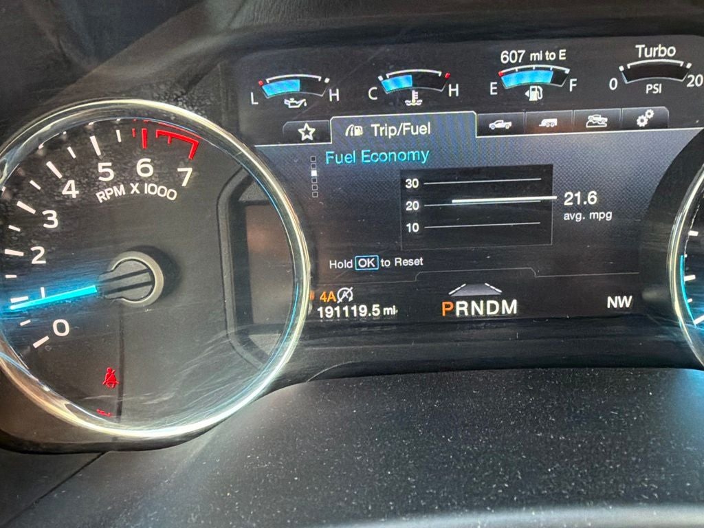 2019 Ford F-150 Lariat w/Max Tow / Tech & Twin Panel MoonRoof