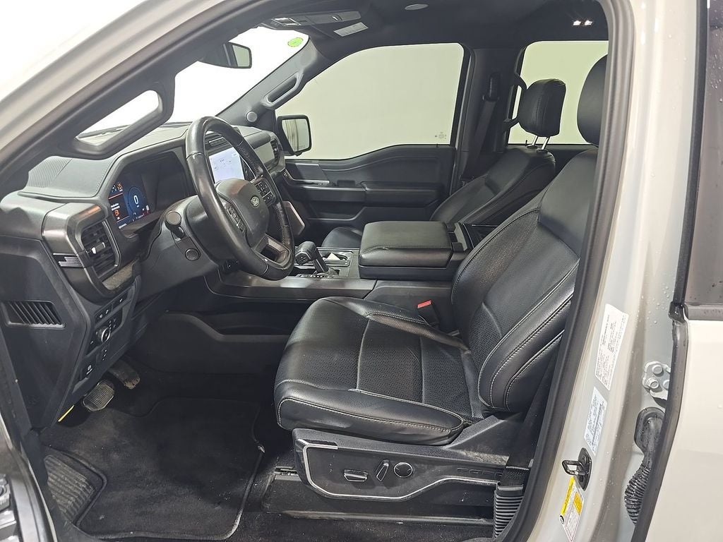 2024 Ford F-150 Lariat Certified FX4 w/Black Appearance / Tow Haul