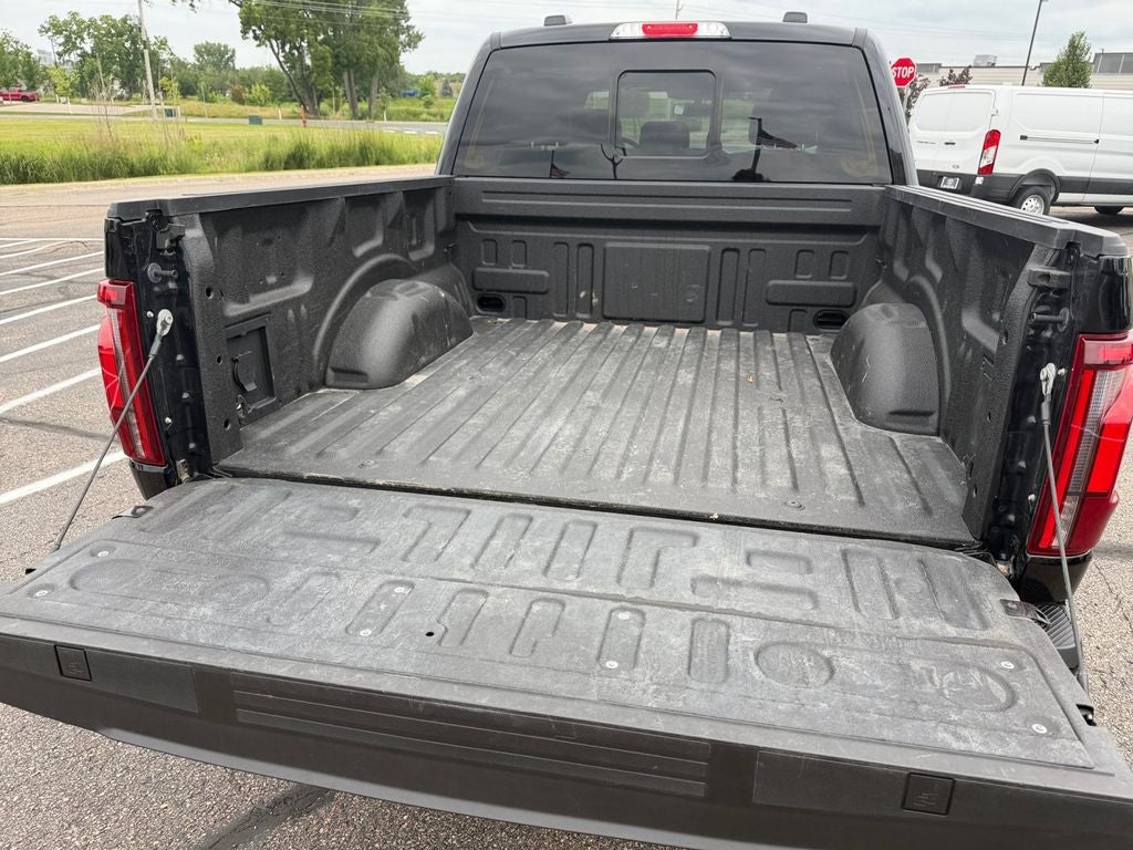 2024 Ford F-150 Lariat Black Appearance w/Twin Panel Moonroof