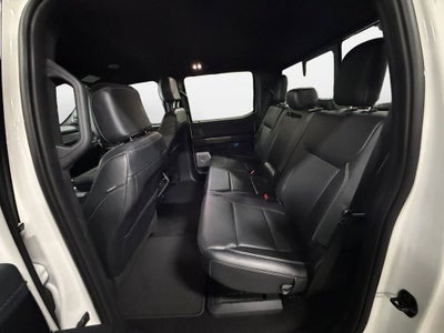 2024 Ford F-150 Lariat w/Black Appearance & Blue Cruise Equip