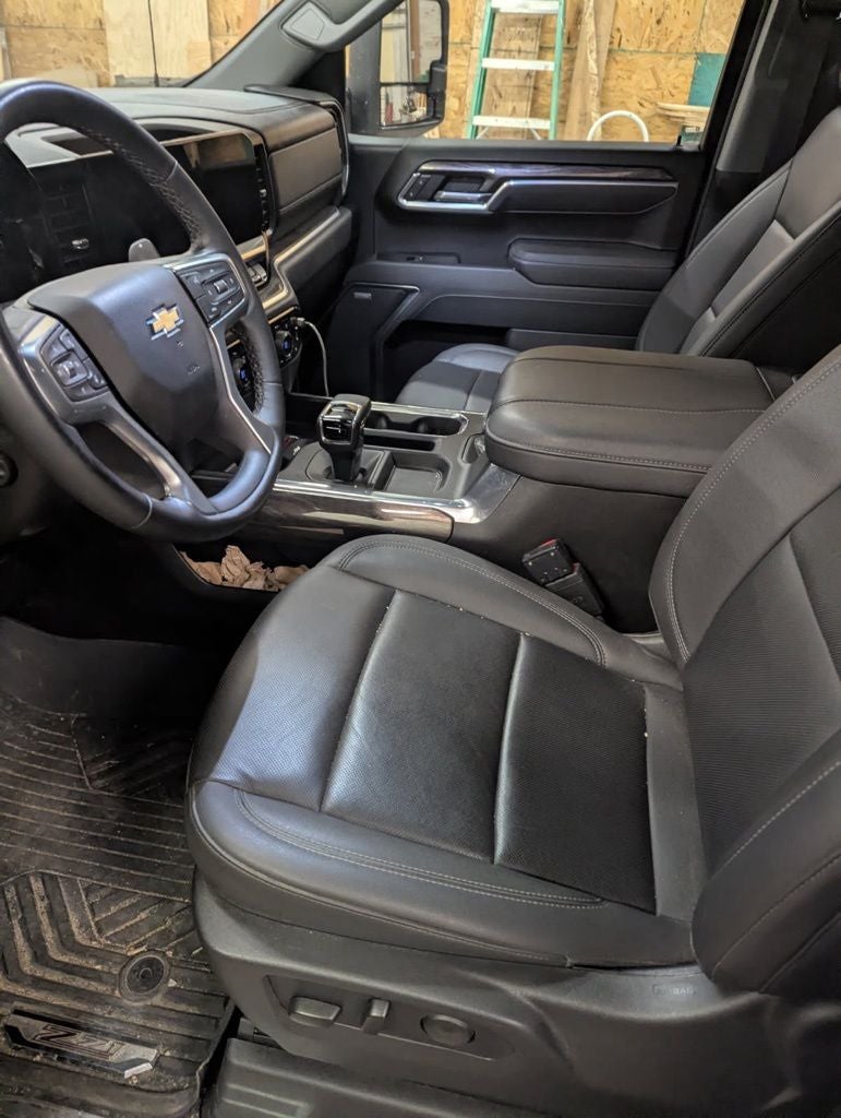 2026 Chevrolet Silverado 1500 LTZ w/Tech / Heads Up / Convenience II & Max Trail