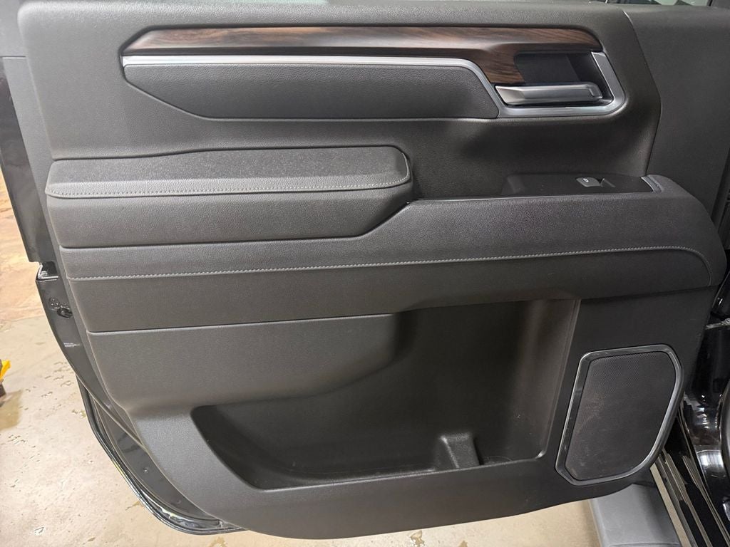 2025 GMC Sierra 2500HD SLT