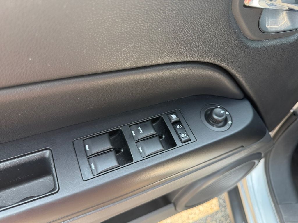 2011 Jeep Compass Base