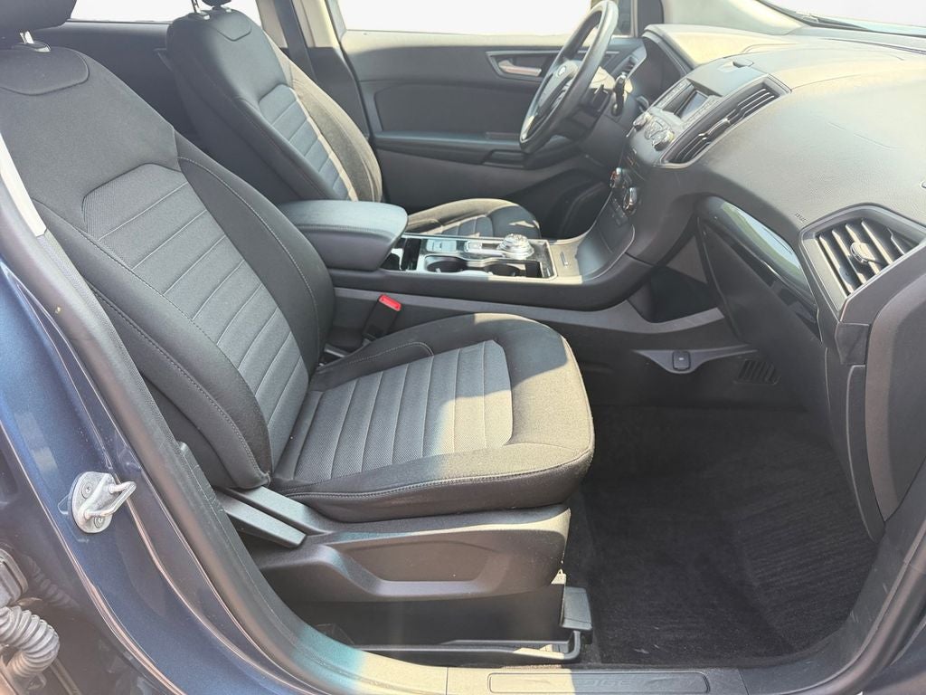 2019 Ford Edge SE