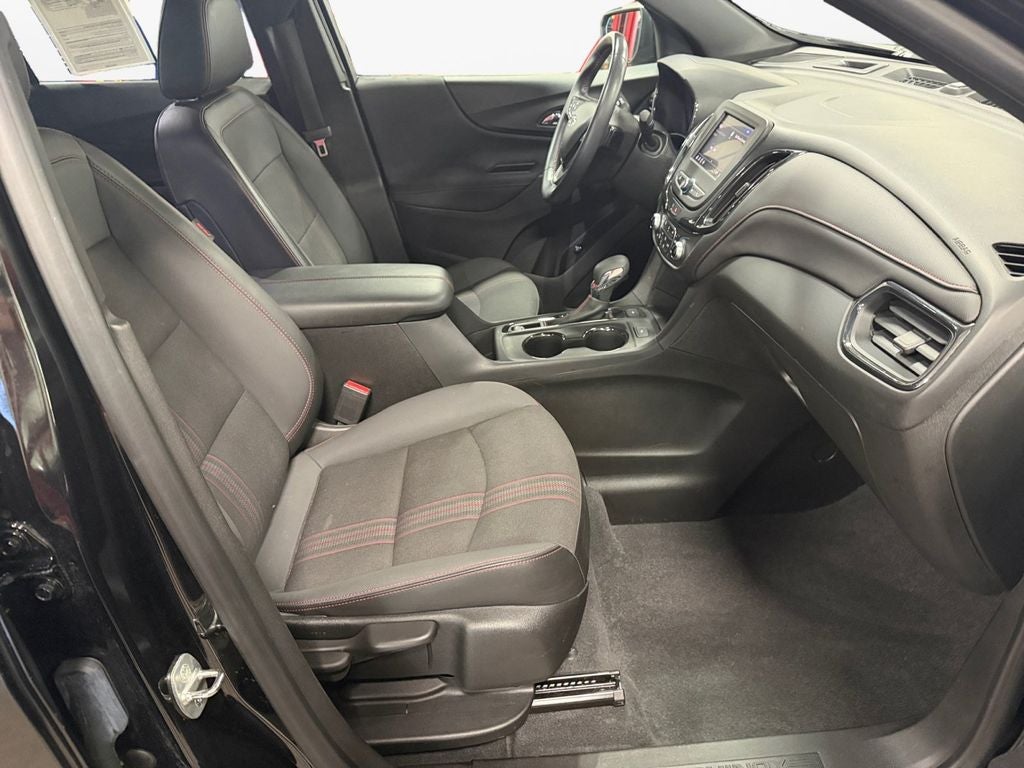 2022 Chevrolet Equinox RS w/Driver Confidence II Pkg