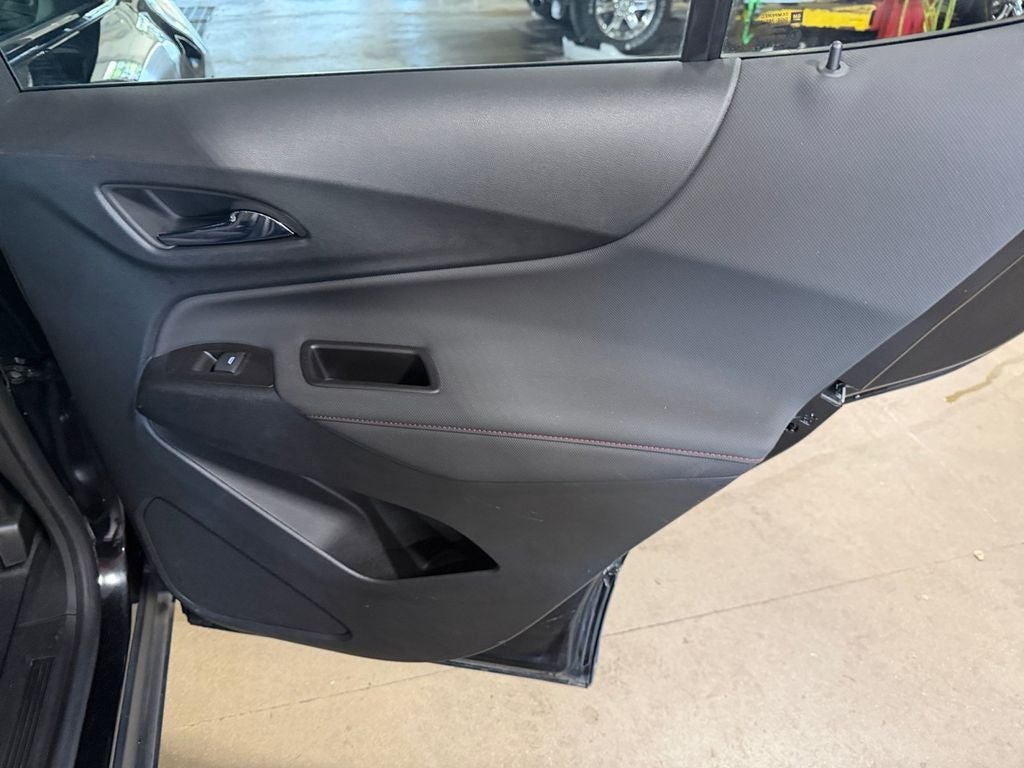 2022 Chevrolet Equinox RS w/Driver Confidence II Pkg