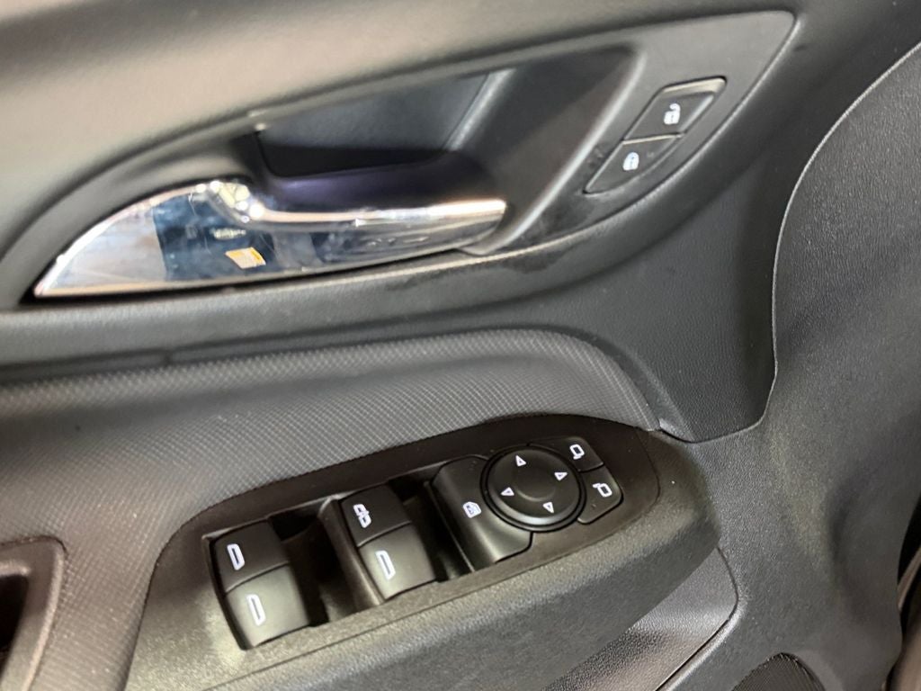 2022 Chevrolet Equinox RS w/Driver Confidence II Pkg