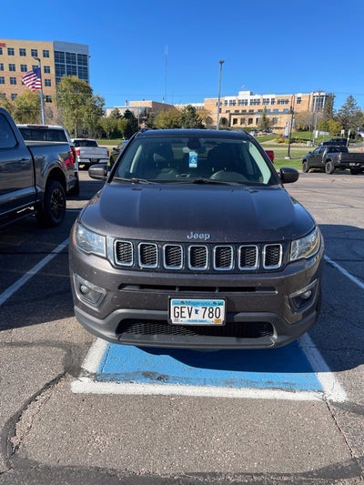 2019 Jeep Compass Lattitude w/Cold Weather & Popular Equipt