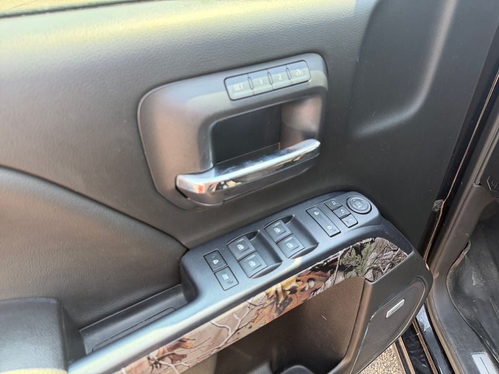 2017 Chevrolet Silverado 1500 LTZ Z71 Plus Pkg w/Preferred Equipt 2LZ