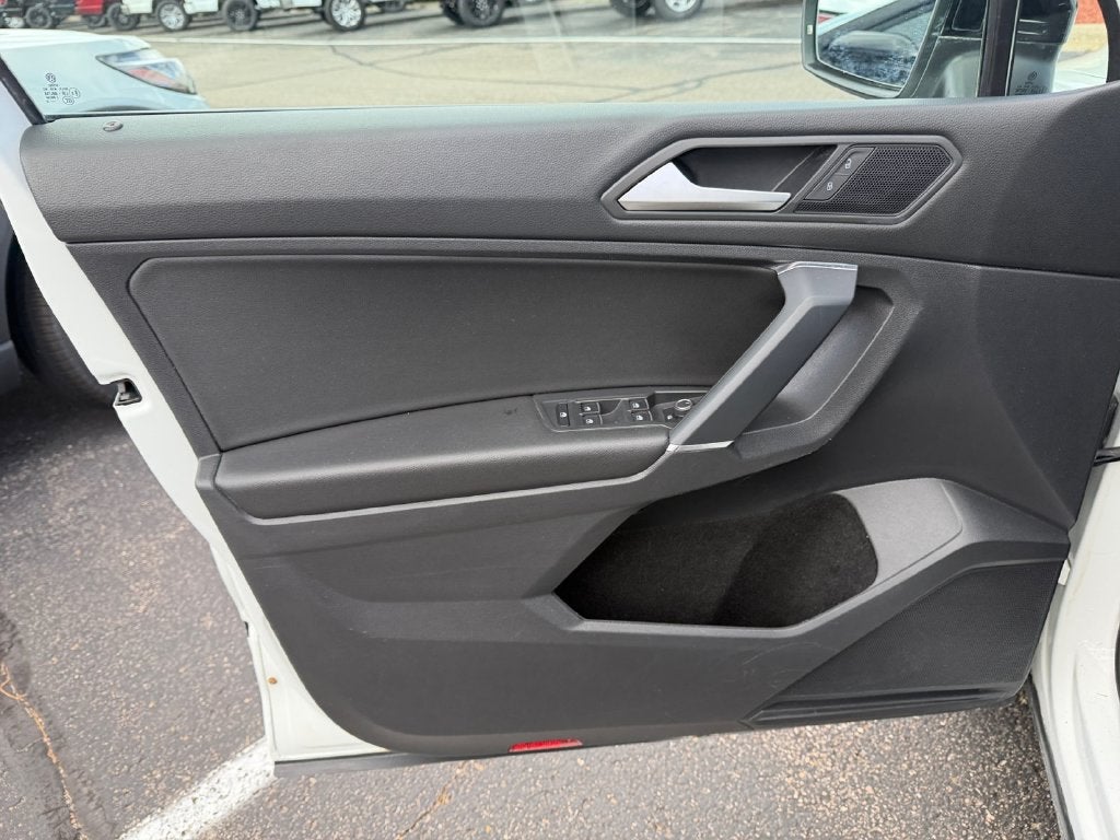 2020 Volkswagen Tiguan 2.0T SE R-Line Black 4Motion