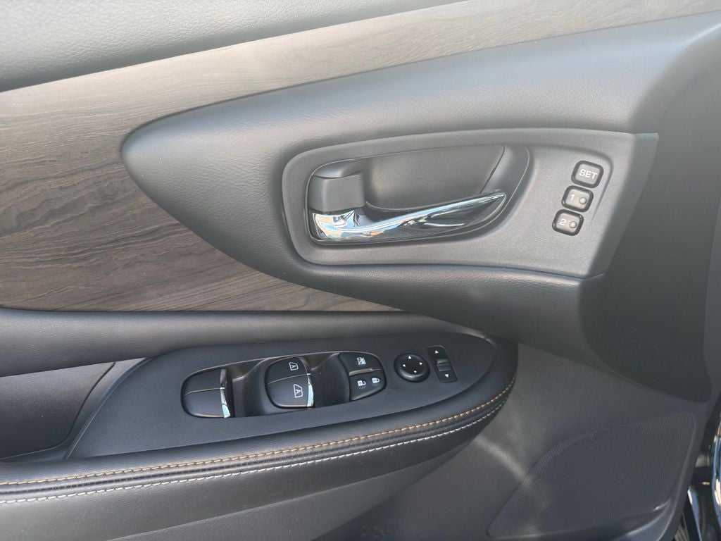 2023 Nissan Murano Platinum