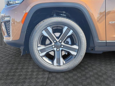 2027 Jeep Grand Cherokee GRAND CHEROKEE LIMITED 4X4
