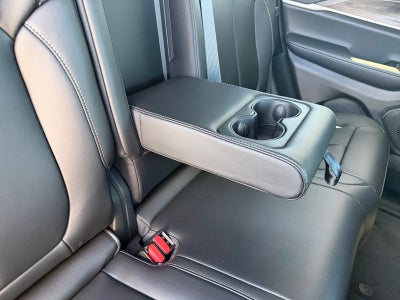 2027 Jeep Grand Cherokee GRAND CHEROKEE LIMITED 4X4
