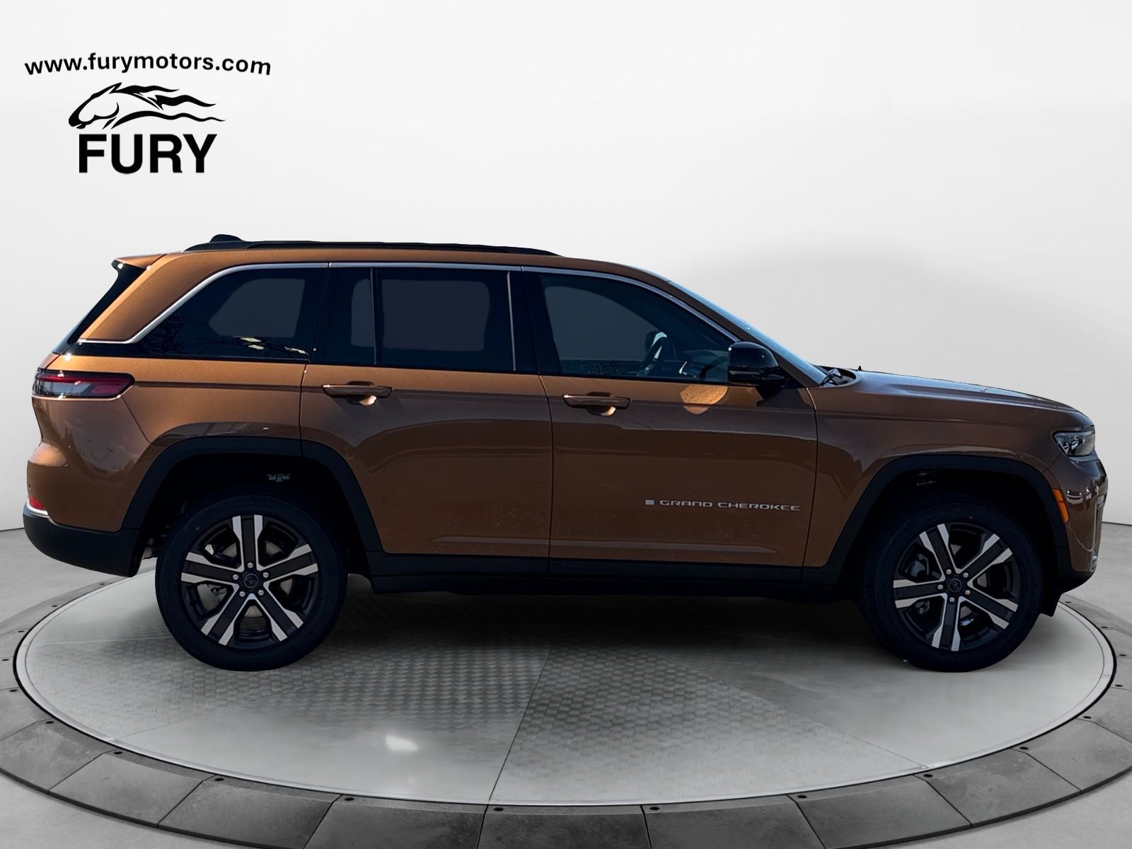 2027 Jeep Grand Cherokee GRAND CHEROKEE LIMITED 4X4