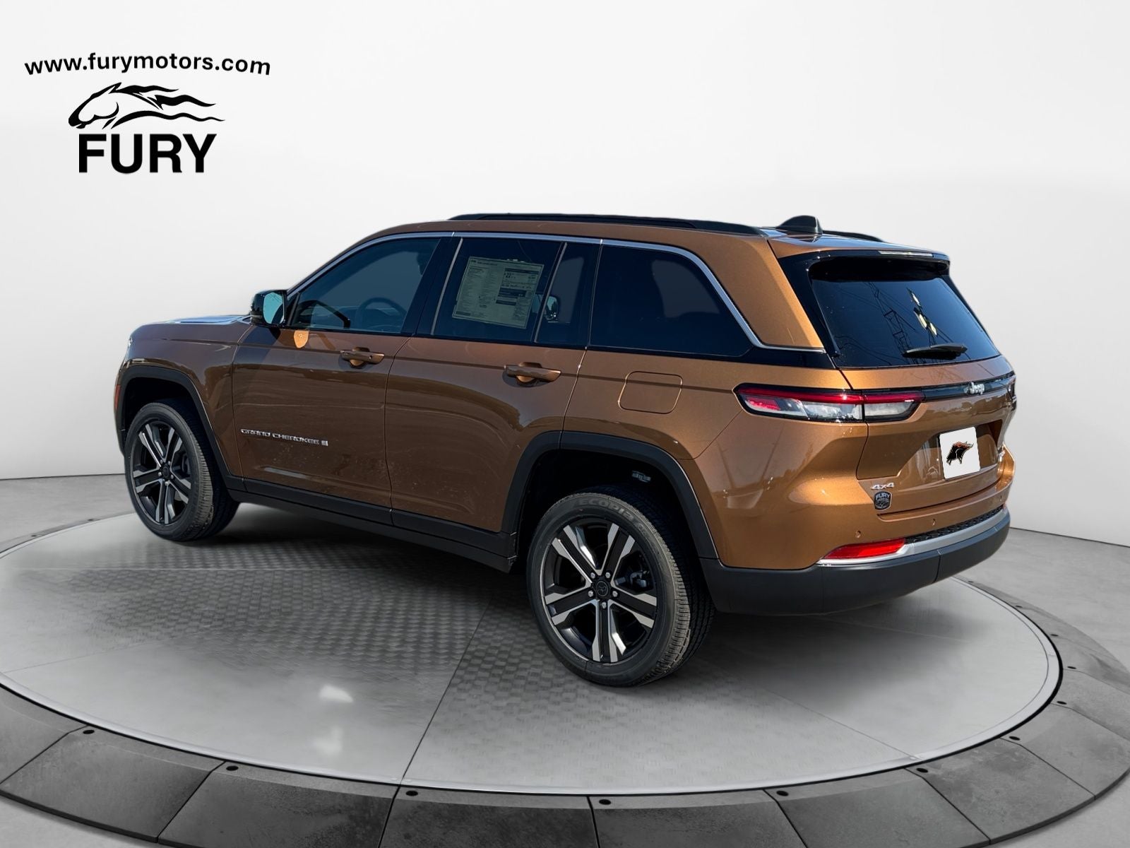 2027 Jeep Grand Cherokee GRAND CHEROKEE LIMITED 4X4