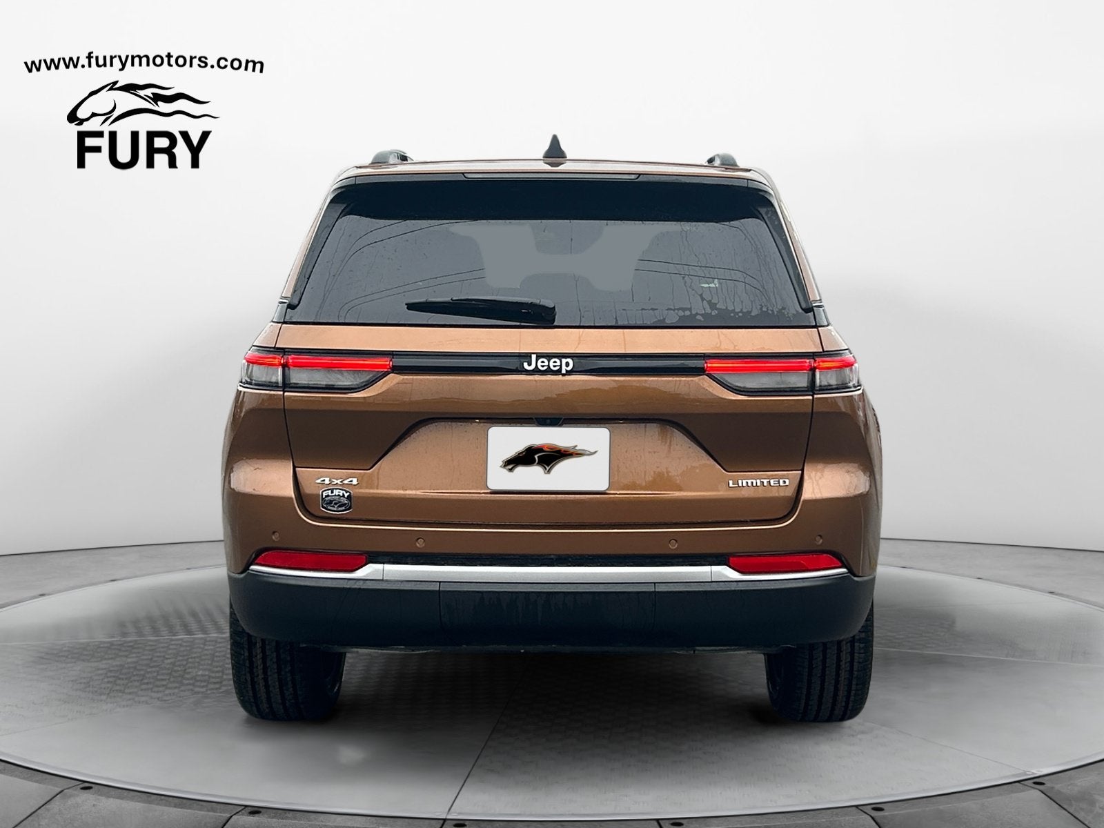 2027 Jeep Grand Cherokee GRAND CHEROKEE LIMITED 4X4