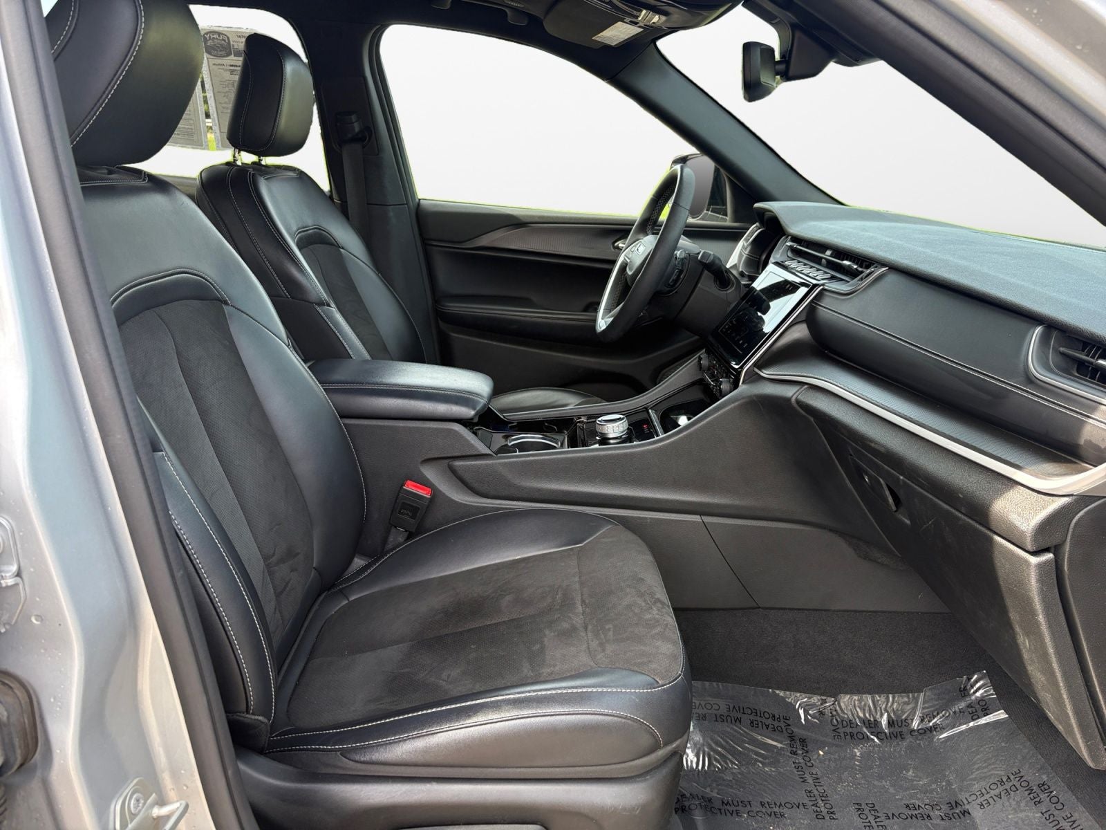 2023 Jeep Grand Cherokee L Altitude 4x4