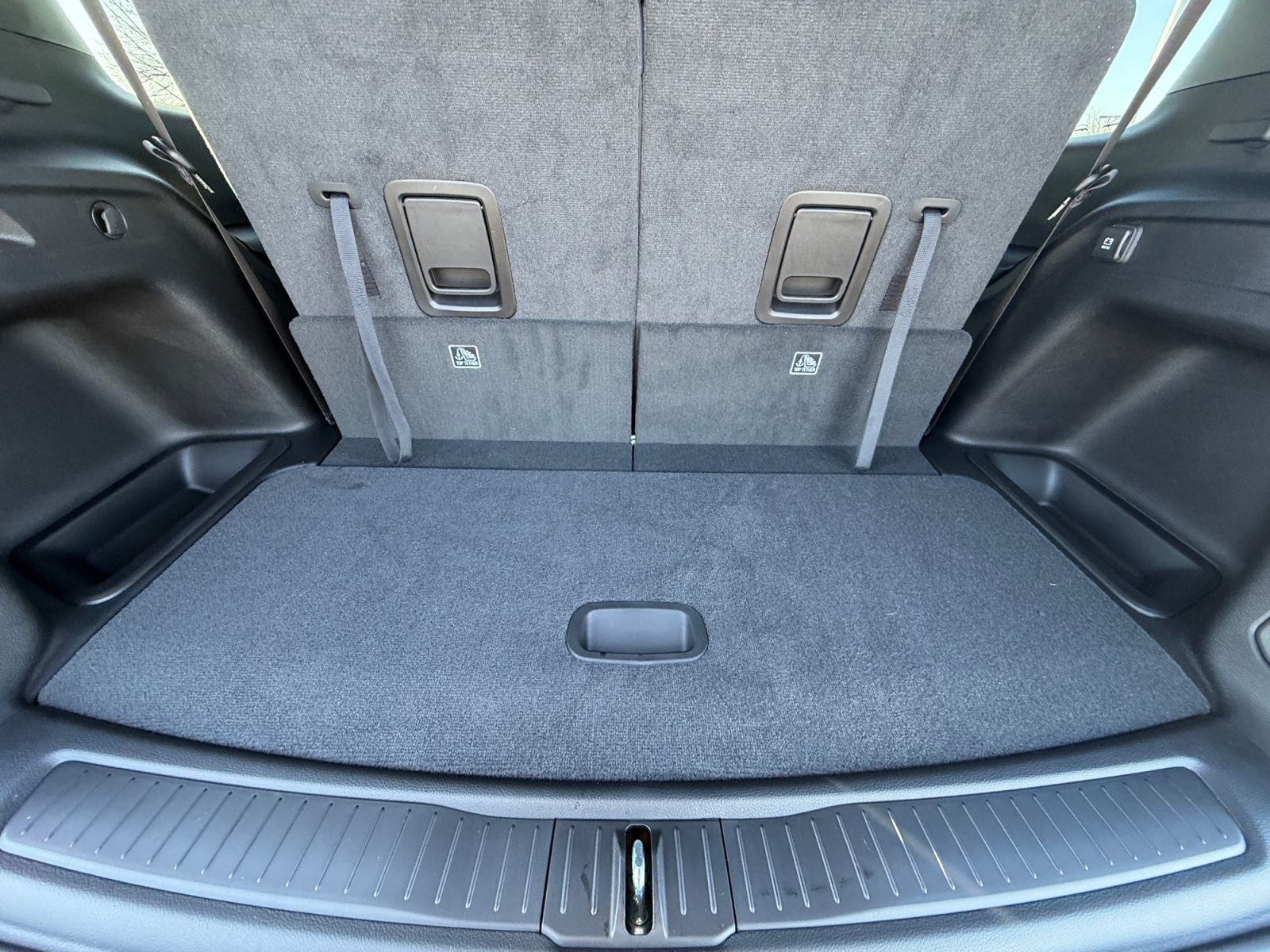 2025 Jeep Grand Cherokee GRAND CHEROKEE L LAREDO X 4X4