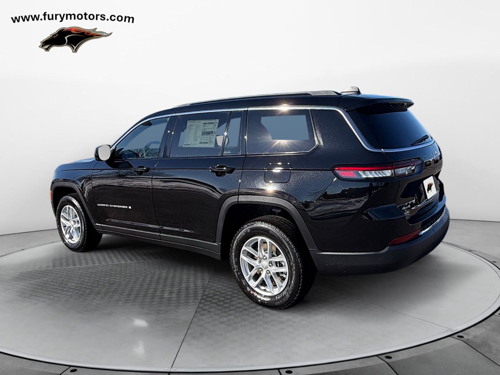 2025 Jeep Grand Cherokee GRAND CHEROKEE L LAREDO X 4X4