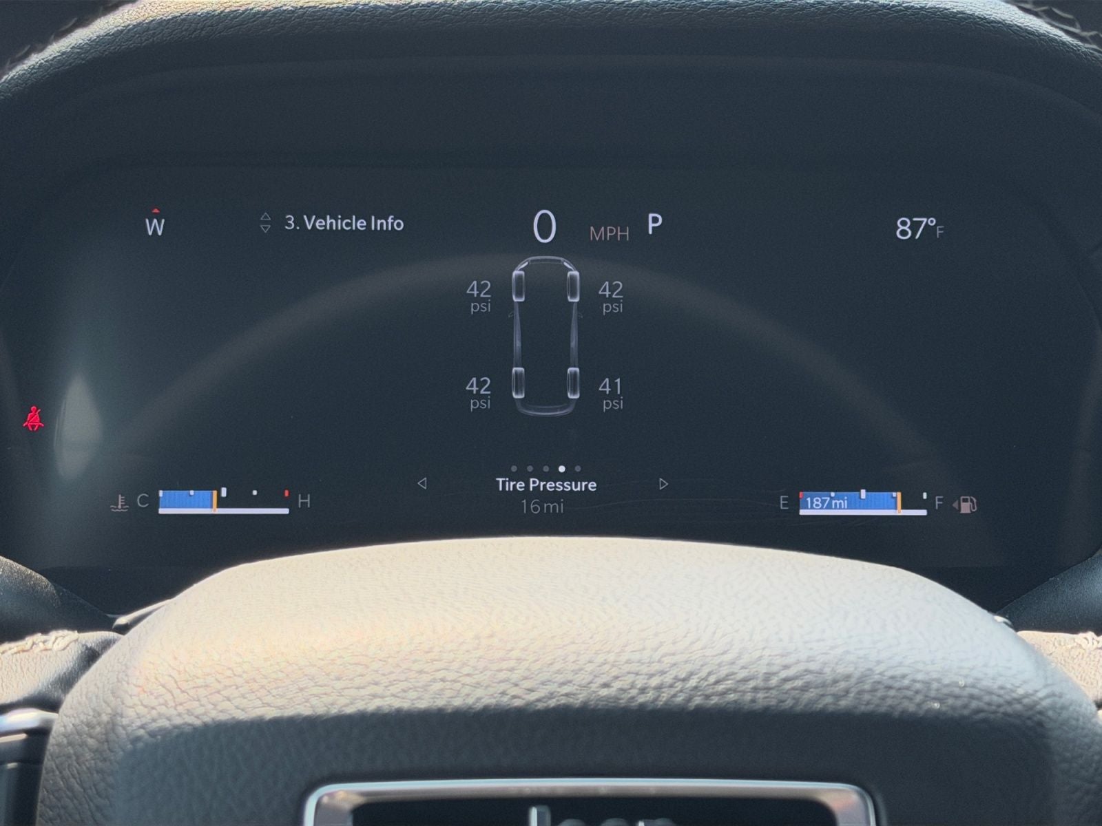 2026 Jeep Grand Cherokee GRAND CHEROKEE L LAREDO X 4X4
