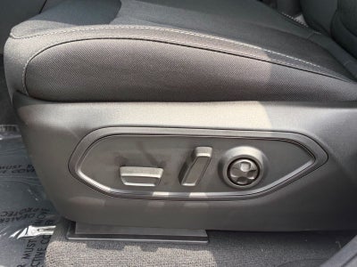 2026 Jeep Grand Cherokee GRAND CHEROKEE L LAREDO X 4X4