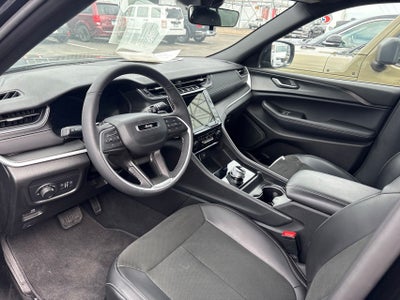 2025 Jeep Grand Cherokee L Altitude X 4x4