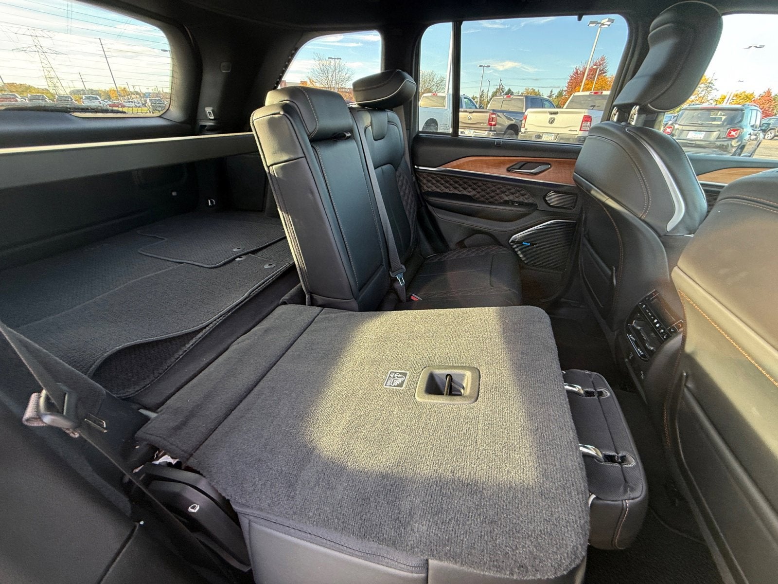 2024 Jeep Grand Cherokee 4xe Summit Reserve