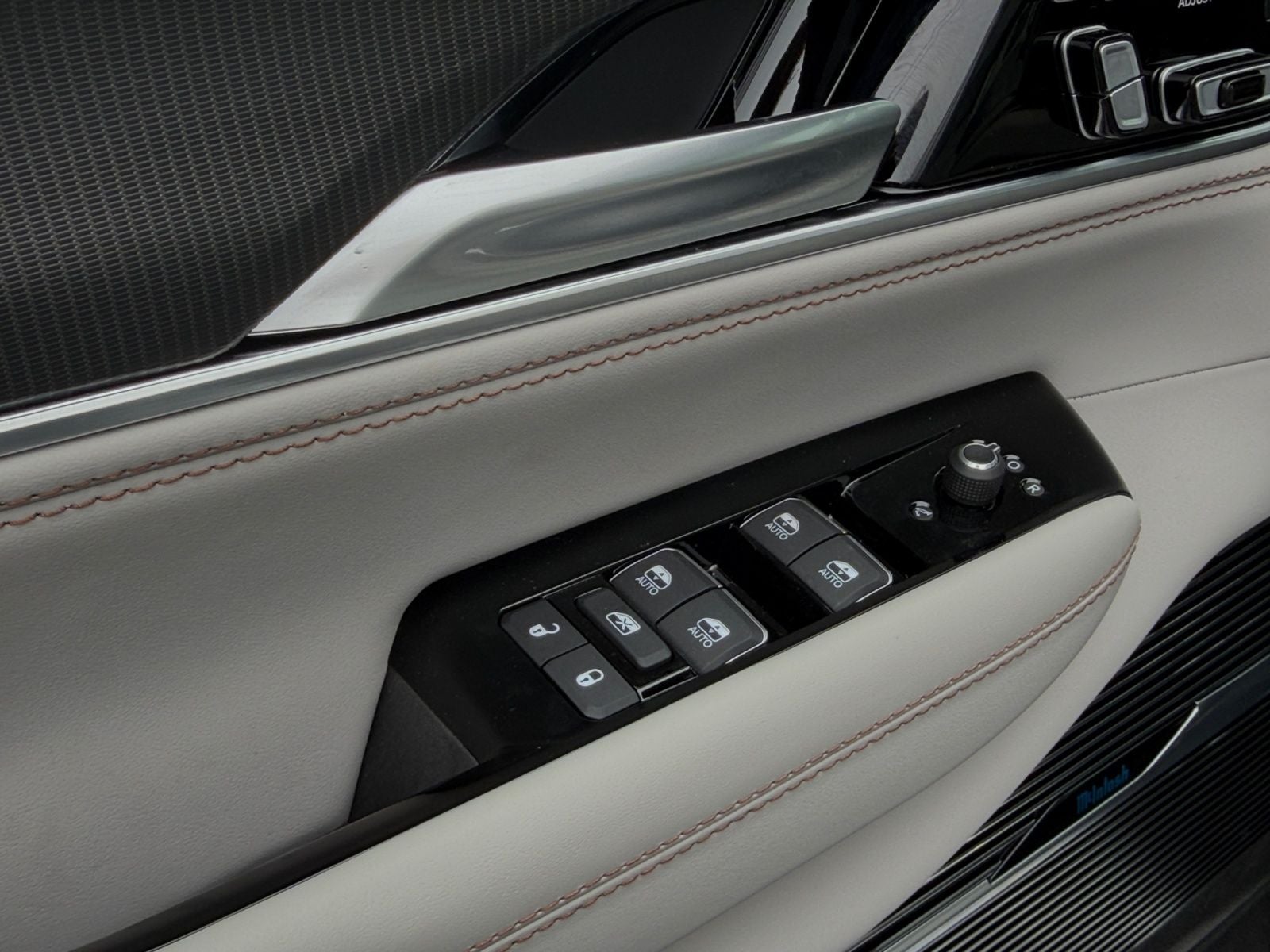 2026 Jeep Grand Wagoneer GRAND WAGONEER SUMMIT OBSIDIAN 4X4
