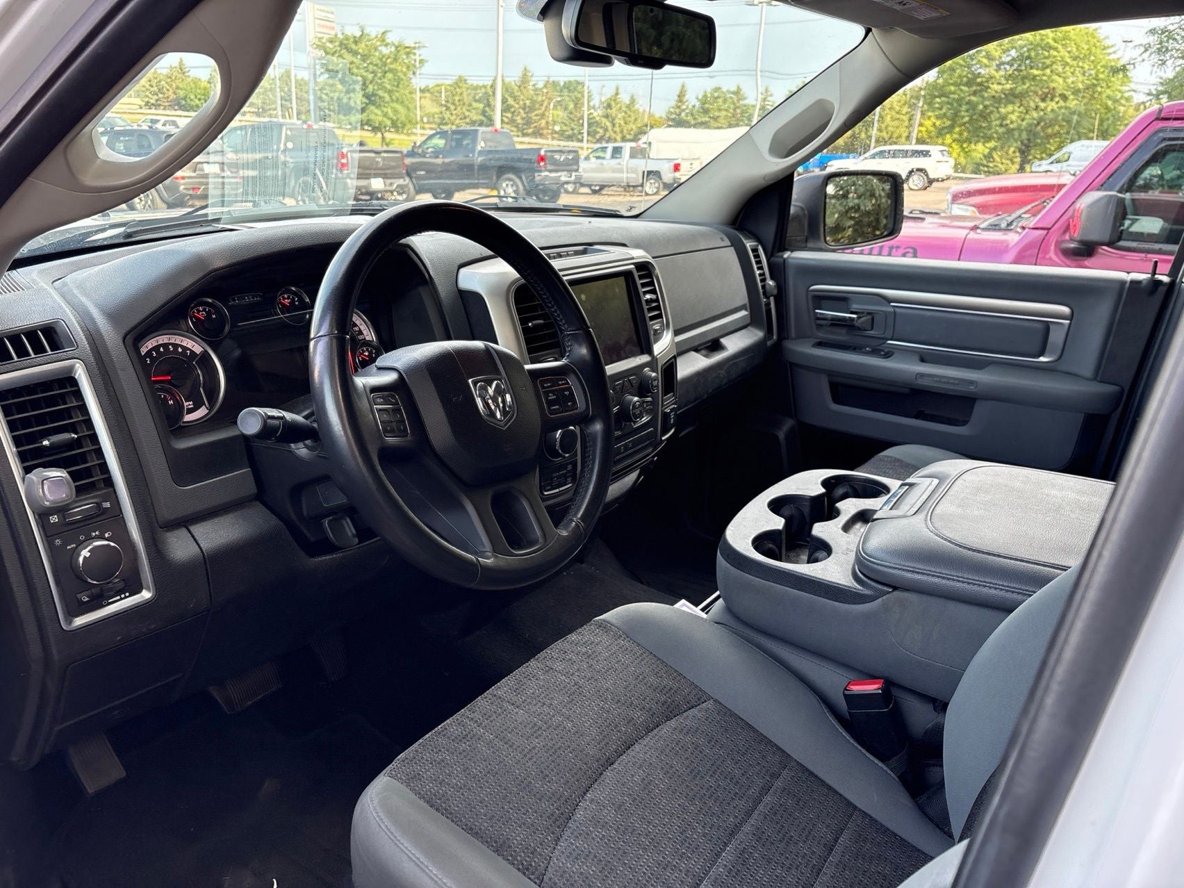 2019 RAM 1500 Classic SLT Crew Cab 4x4 5'7' Box