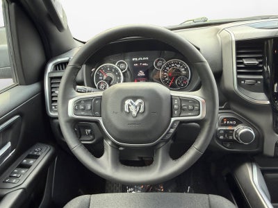 2025 RAM 1500 Big Horn Crew Cab 4x4 5'7' Box