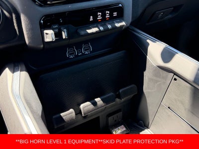 2025 RAM 1500 Big Horn Crew Cab 4x4 5'7' Box