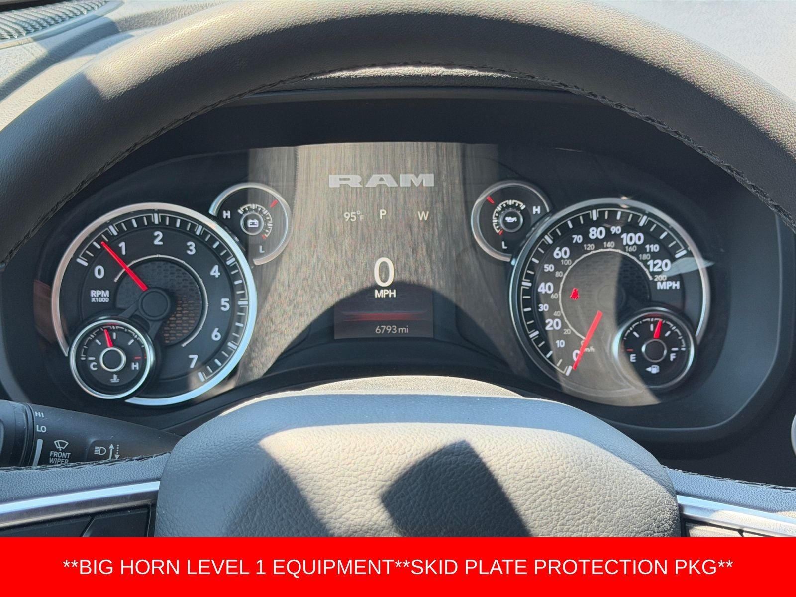 2025 RAM 1500 Big Horn Crew Cab 4x4 5'7' Box