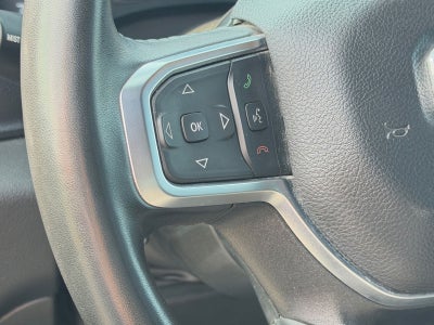 2024 RAM 1500 Big Horn Crew Cab 4x4 5'7' Box