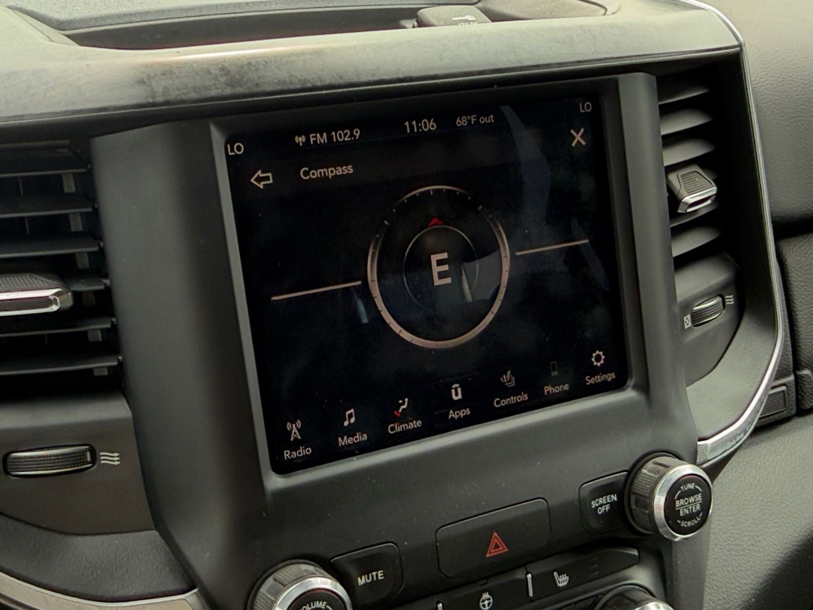 2019 RAM 1500 Big Horn/Lone Star Crew Cab 4x4 5'7' Box
